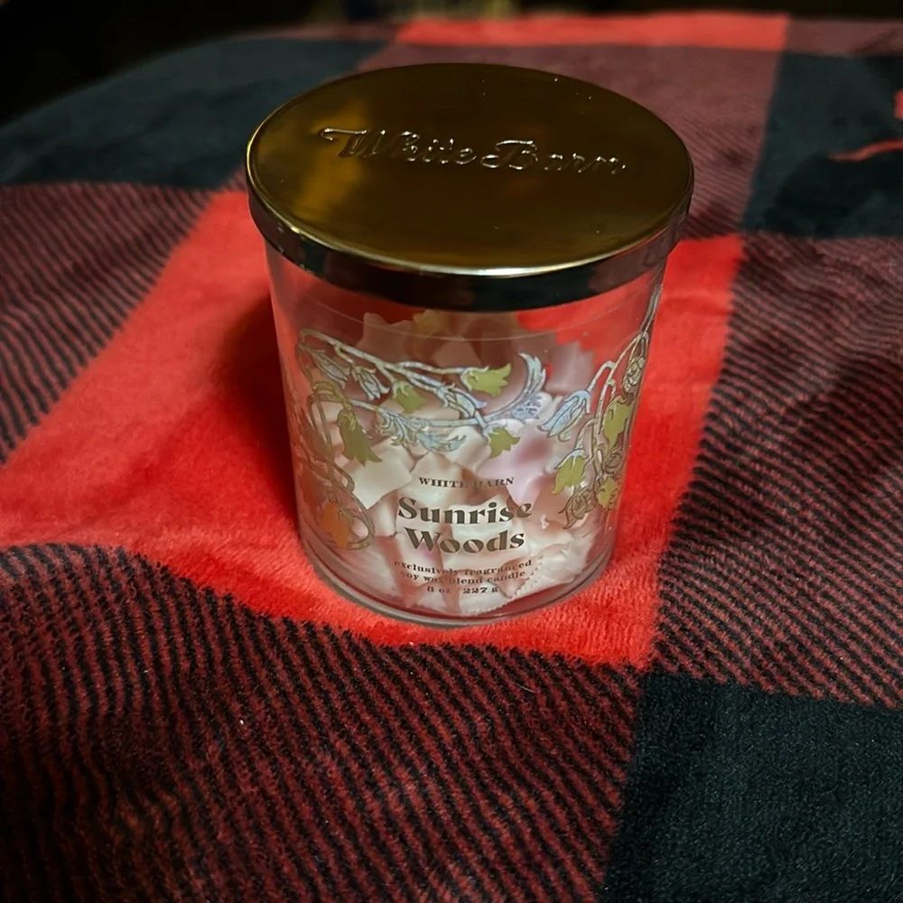 Bath & Body Works White Barn Sunrise Woods Hand Poured Wax Melts